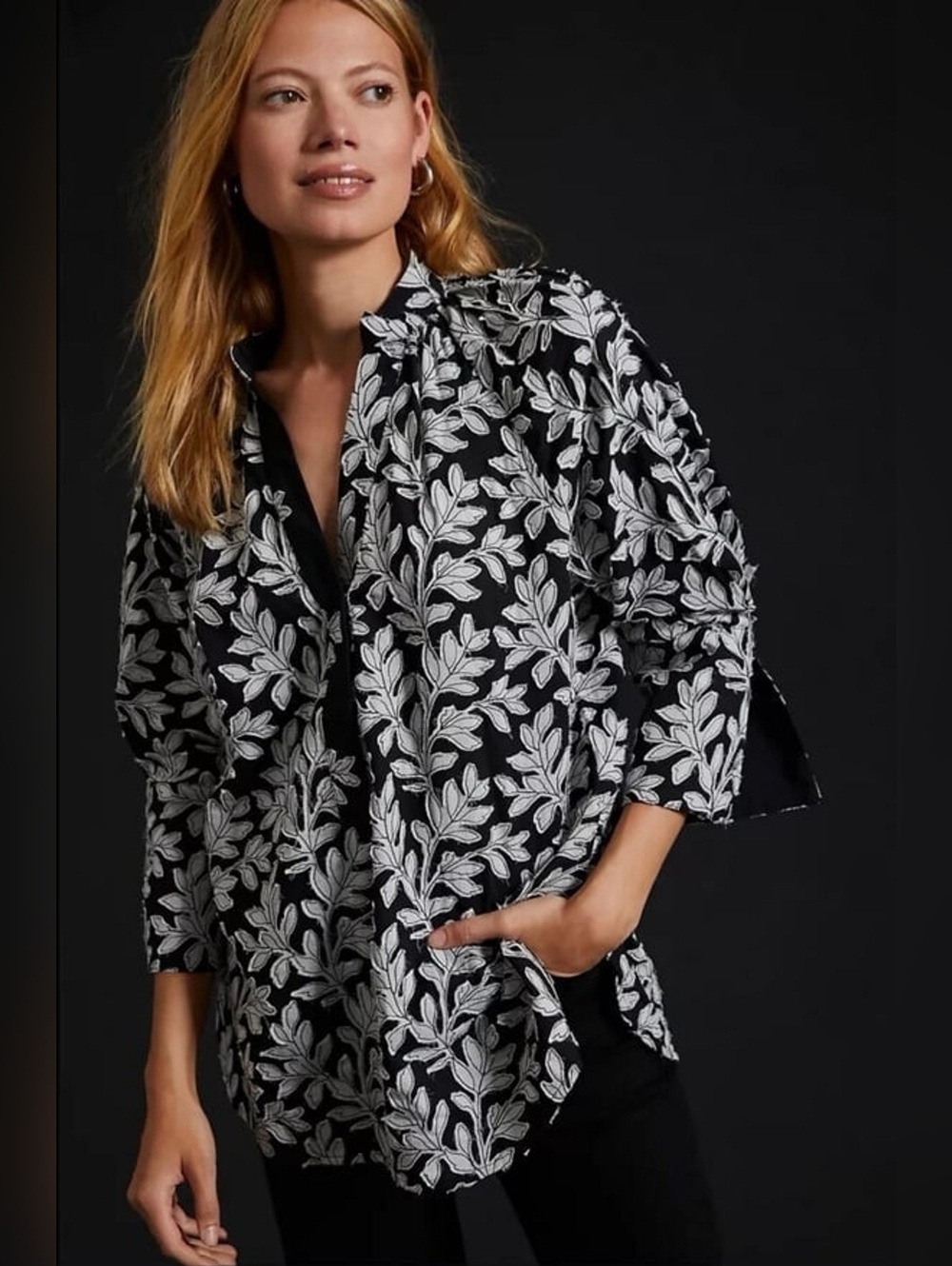 ☆ ANTHROPOLOGIE Applique Popover Tunic